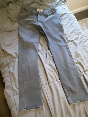 Classic Straight-Leg Jeans in Washed Black